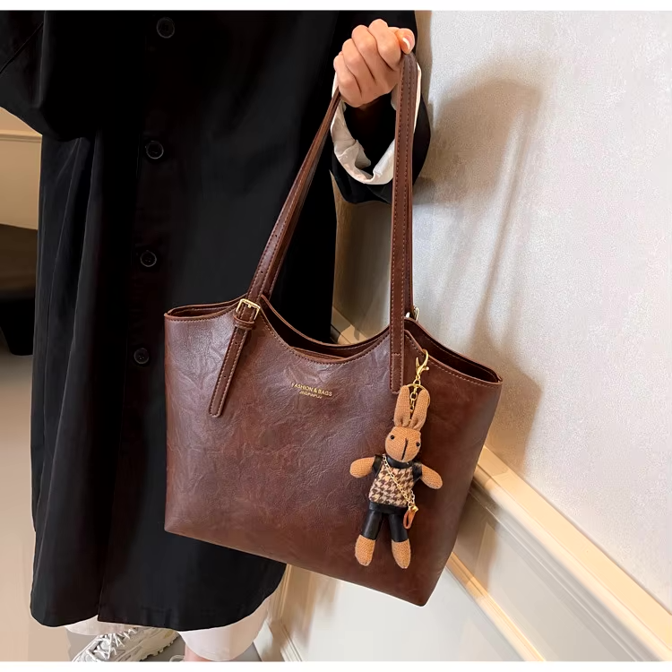 Cecilia - Rustic Edge Tote Bag