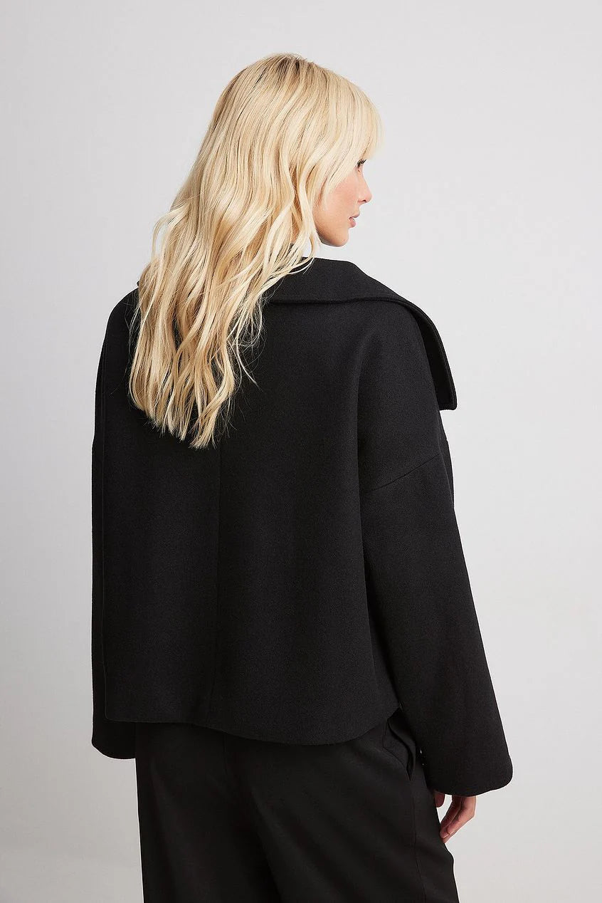 Aurelia – Elegant Coat for Cold Season Style