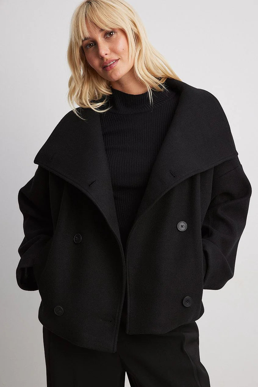 Aurelia – Elegant Coat for Cold Season Style