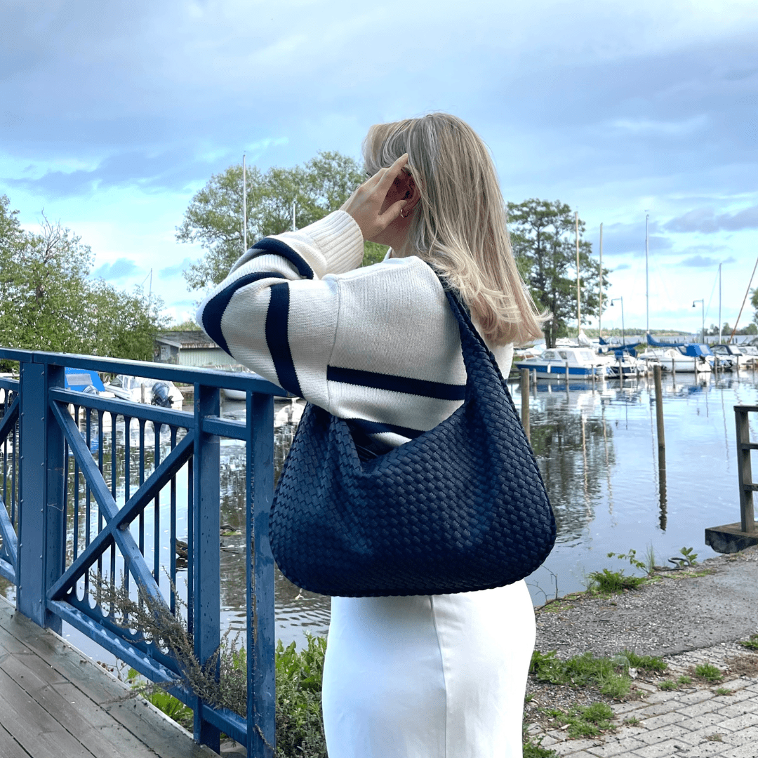 Bernaia - Elegant leather bag