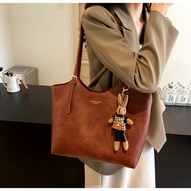 Cecilia - Rustic Edge Tote Bag