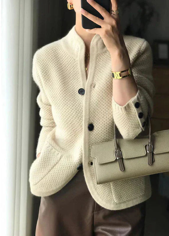 Casandra - Cosy Woollen Cardigan