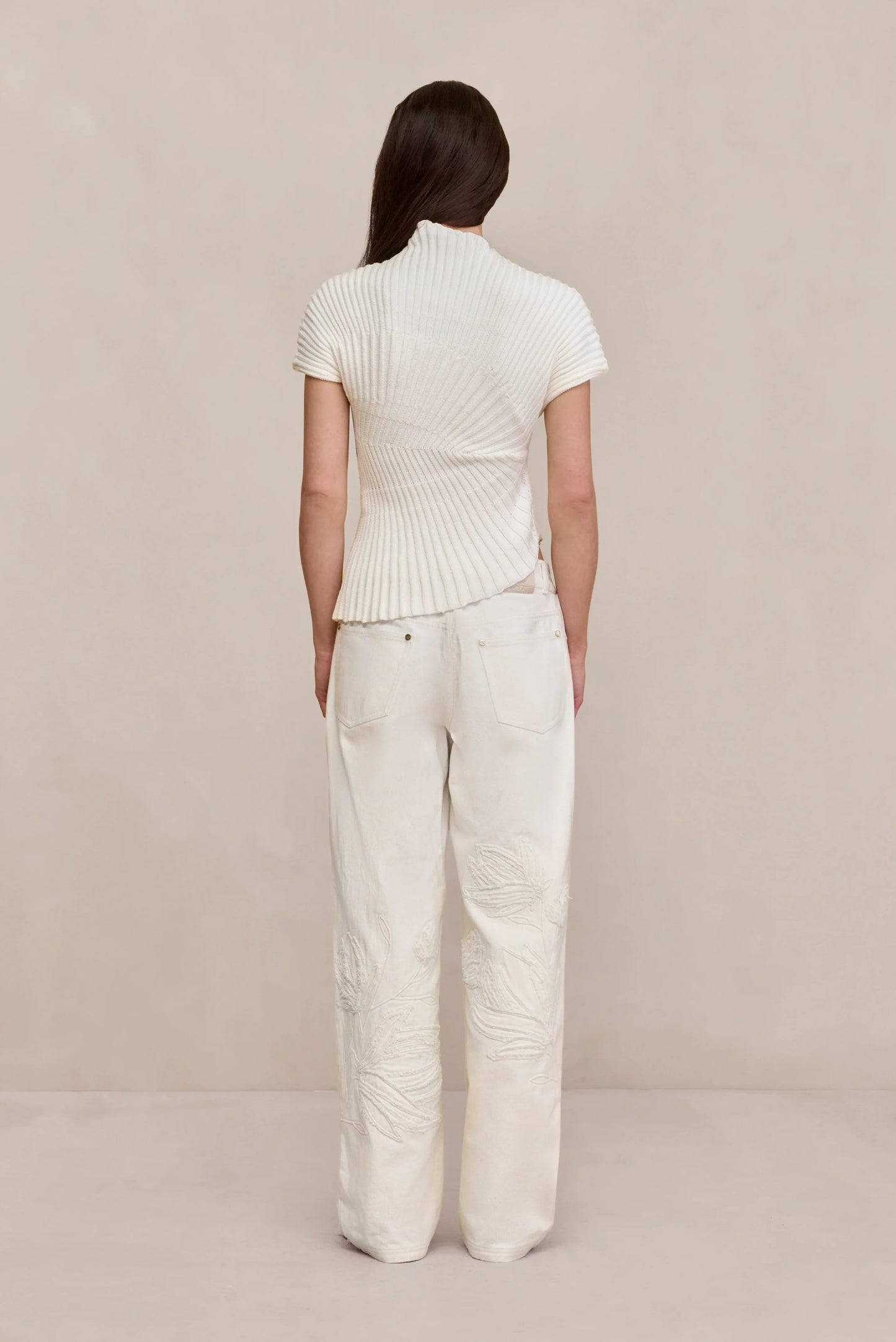 Najwa - Ribbed High Neck Top