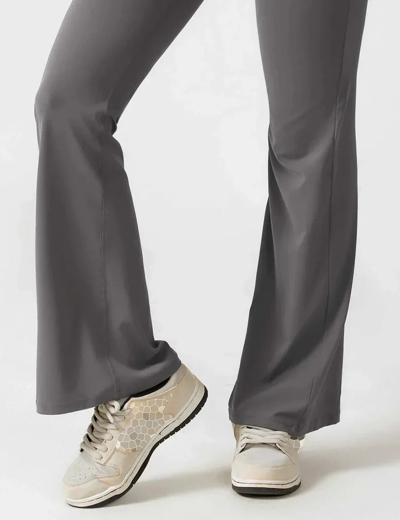 Avessa - Flared Sports Jumpsuit