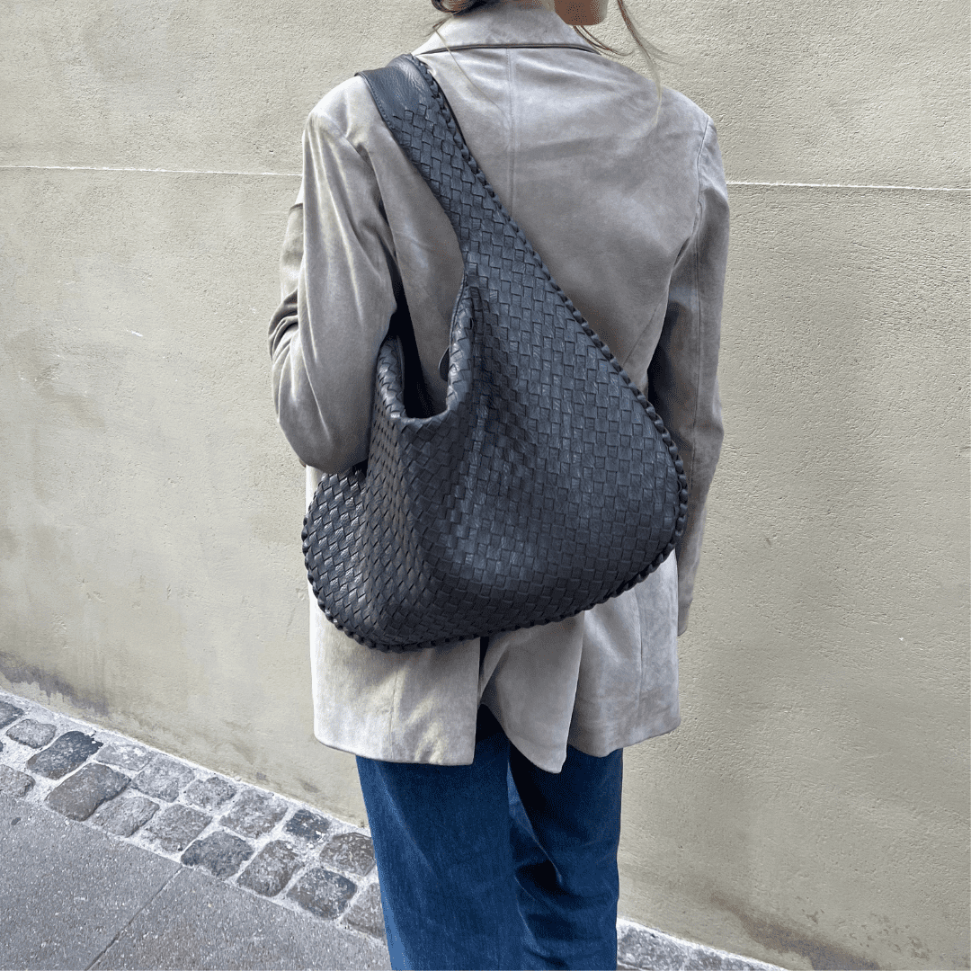 Bernaia - Elegant leather bag